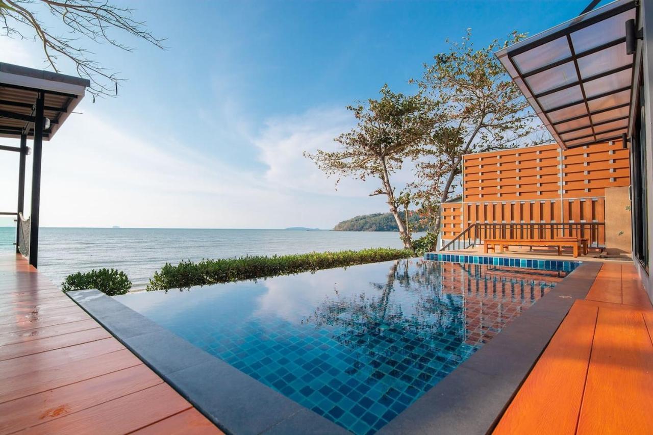 Koh Sirey Beachfront Pool Villa 布吉 外观 照片